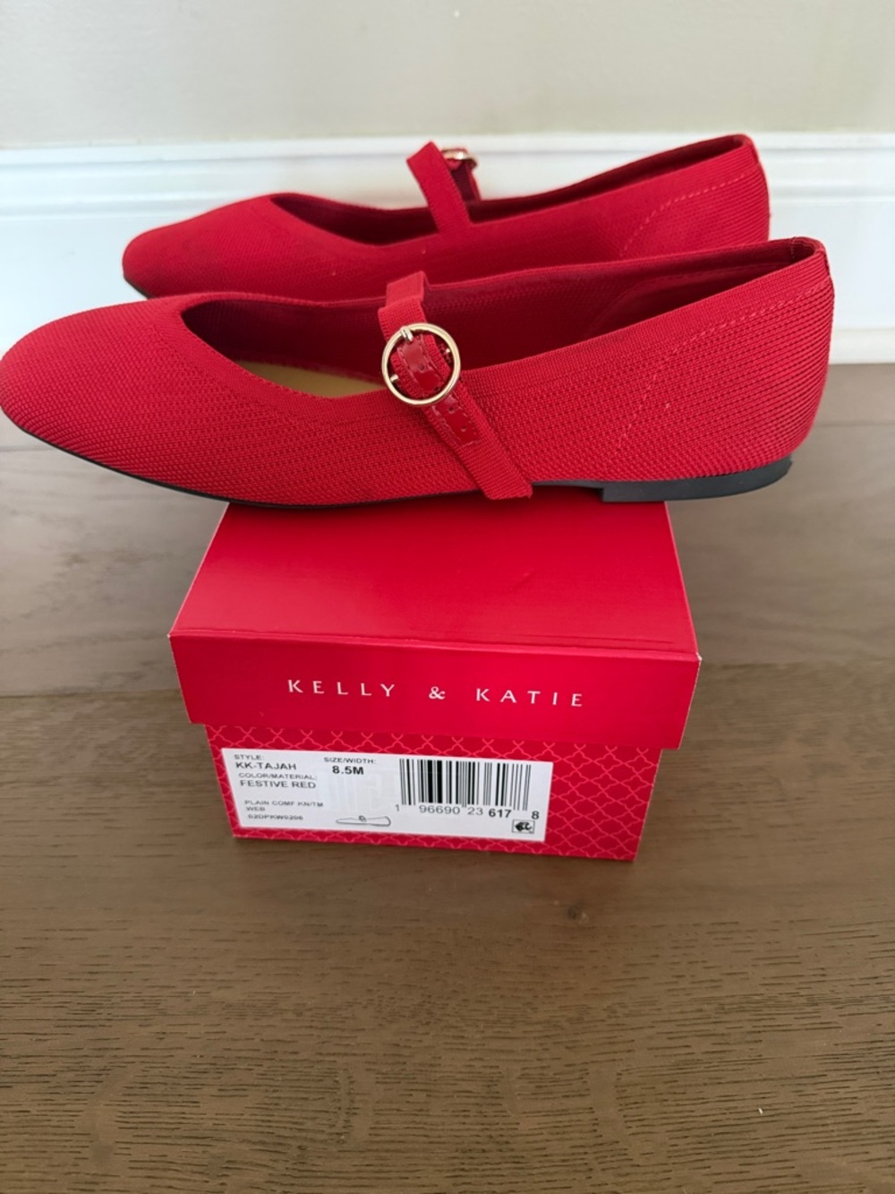Kelly & Katie Red Mary Jane Flats with Gold Buckle Tajah Festive Red